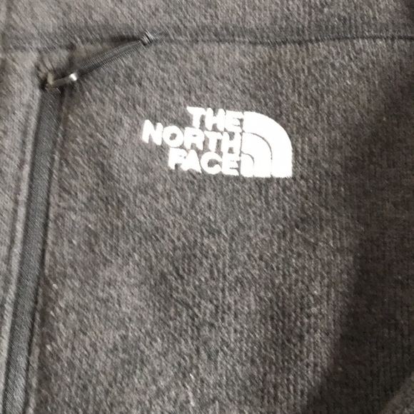 North face- pullover- gray- S - Picture 2 of 11